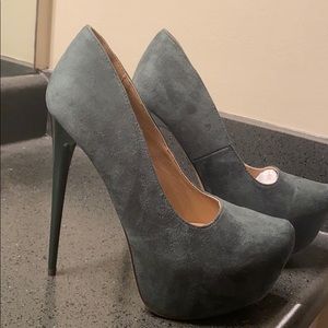 Olive Platform Heels
